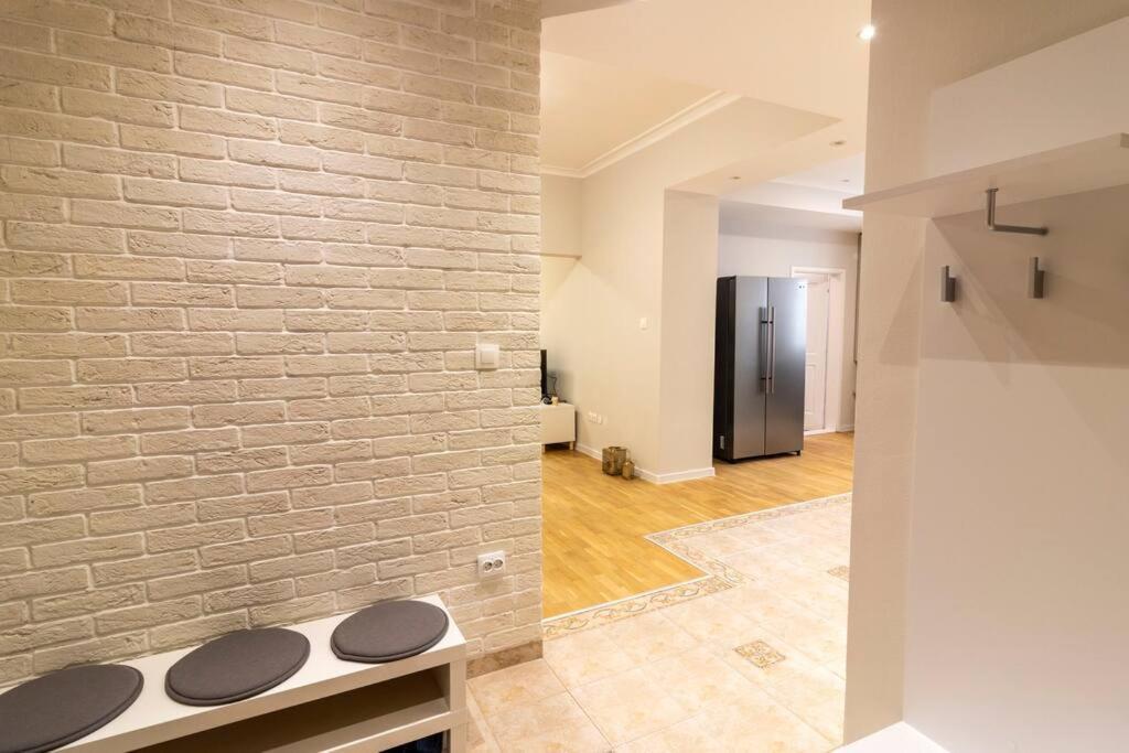 Spacious Aristocratic Apt. With A Colourful View Sofía Exterior foto